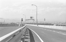 （写真）富士由比バイパス全線開通　道路風景
