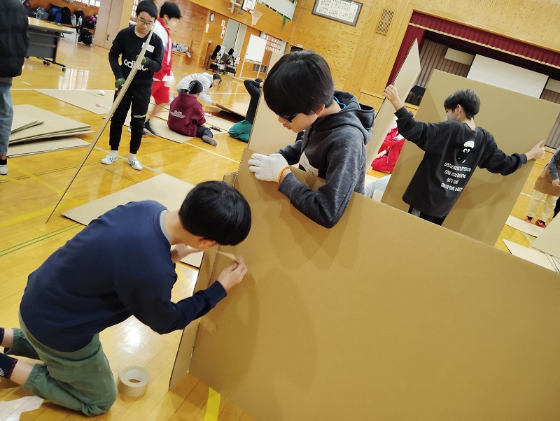 R7防災キャンプの様子