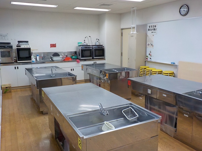（調理実習室写真）