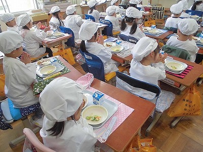給食中の様子