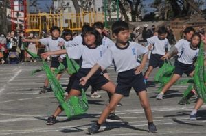 スポーツ大会3・4年生リズムダンスの様子