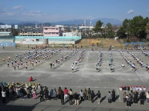 3・4年生「スポーツ大会ダンス」の様子