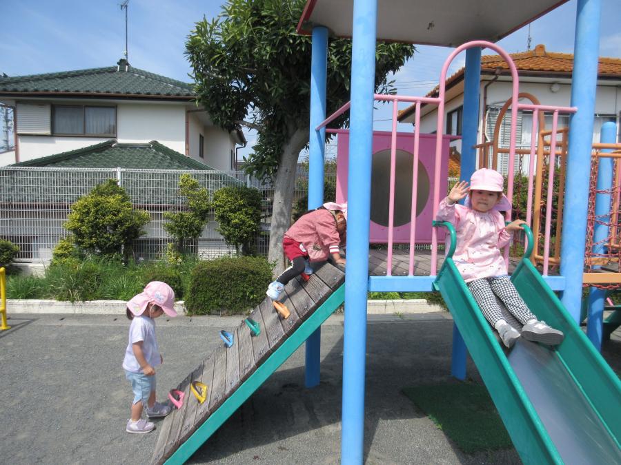 戸外あそびちゅう
