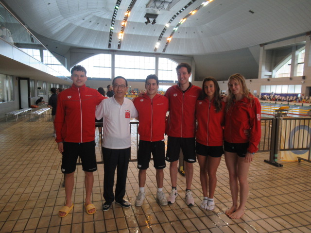 スイス水泳チームの皆さんと