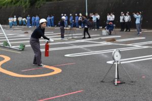 （写真）消火