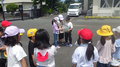 学校探検1