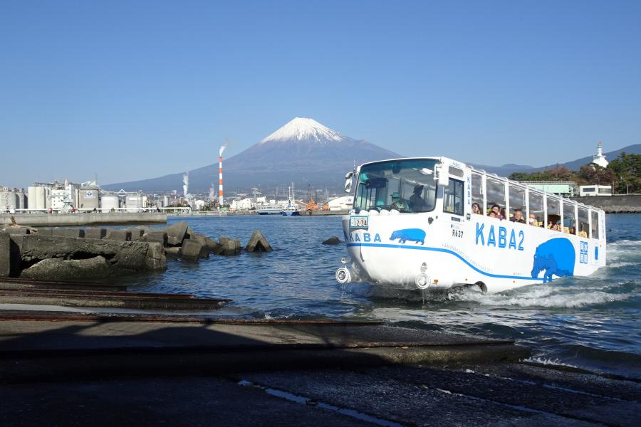 水陸両用KABAバス