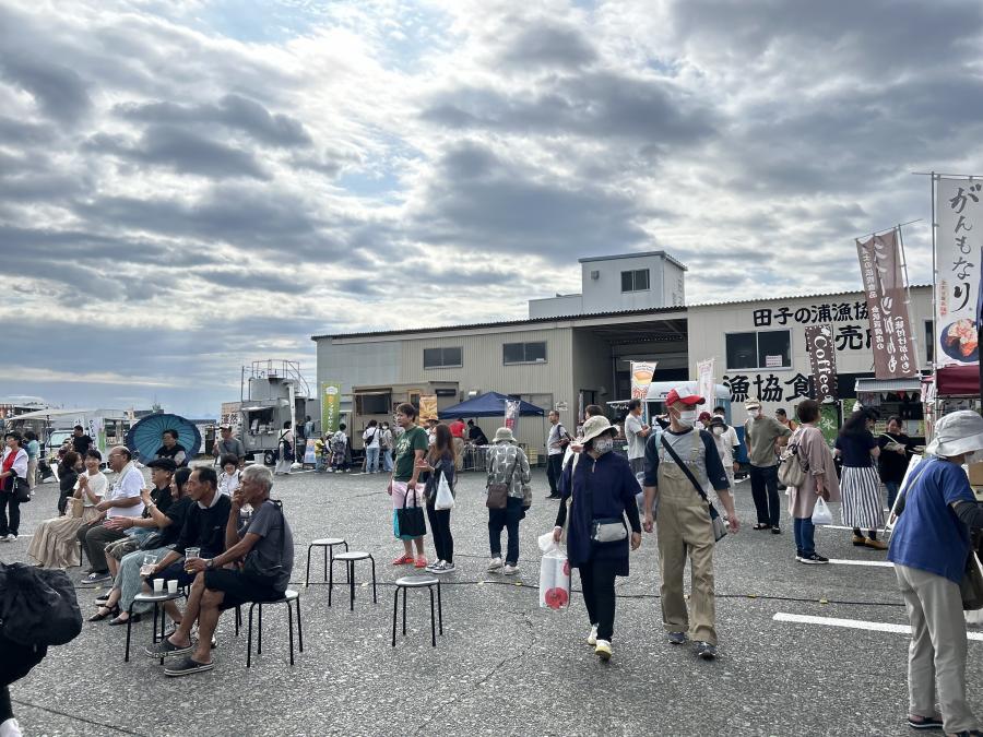 田子の浦みなとマルシェ&朝市