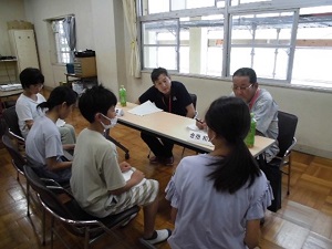懇談5
