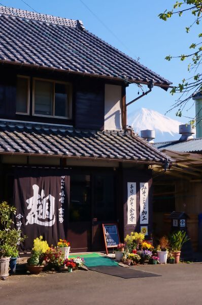 神戸醤油店店舗