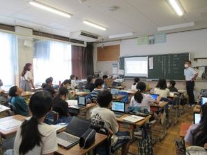1月16日　5年生　国語「俳句を作ろう」1