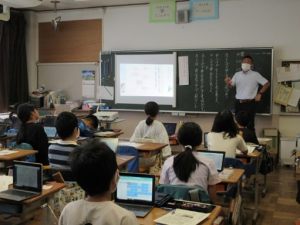 1月16日　5年生　国語「俳句を作ろう」2