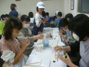 1月25日　6年生　「修学旅行2日目　風鈴絵付け体験1」2