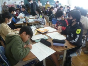 1月31日　6年生　算数「データの活用」2