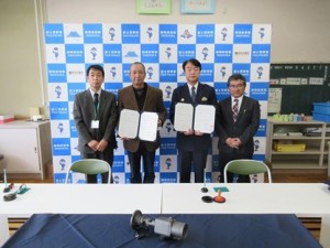 2月15日「防犯カメラ設置締結式」2