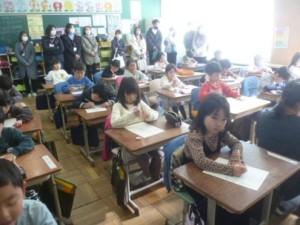 2月19日　1年生　国語「文を作ろう」2
