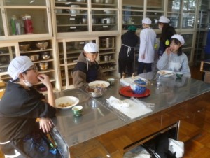 2月26日　6年生　家庭科「2年間の学習をふり返って(2)」1