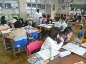 2月29日　3年生　社会「昔の道具調べ」2