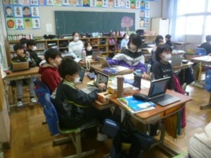 2月29日　4年生　社会「国際交流のさかんなまちづくり」2