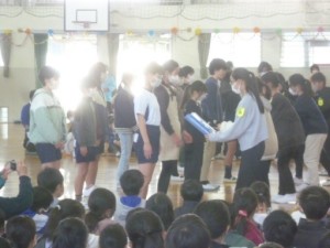 3月7日「委員会引継ぎ式」1
