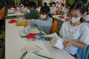 10月31日　5年生　社会「社会科見学 ～未来をつくり出す工業生産2～」1