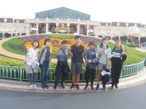 11月8日　6年生「修学旅行1日目　東京ディズニーランド1」3