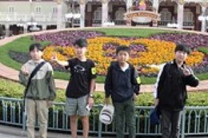 11月8日　6年生「修学旅行1日目　東京ディズニーランド2」1
