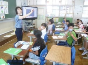 (写真)外国語活動1