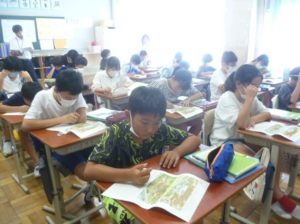 11月21日　6年生　社会「武士の政治が始まる」2