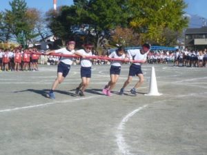11月24日「スポーツ大会　4年生　台風の目」1