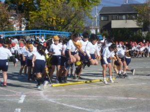 11月24日「スポーツ大会　4年生　台風の目」3
