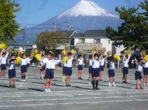 12月6日「スポーツ大会　1、2年生　リズムダンス」3