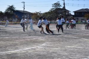 12月7日「スポーツ大会　5年生　綱取り」3