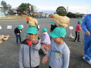 12月14日　1年生　生活「なかよくなろうね　小さなともだち2　～1日どうぶつ村～」2