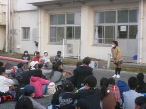 10月23日　6年生「修学旅行1日目　出発式」2