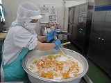 （写真）2024年6月25日の給食室の様子