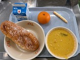 （写真）2024年3月7日の給食