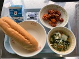 （写真）2024年4月18日の給食