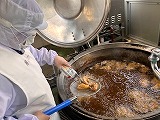 （写真）2024年4月25日の給食室の様子