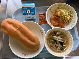 （写真）2024年5月8日の給食