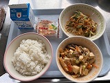 （写真）2024年6月26日の給食