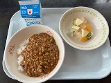 （写真）2024年10月7日の給食