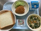 （写真）2024年10月17日の給食