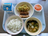 （写真）2024年10月22日の給食