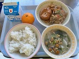 （写真）2024年12月17日の給食