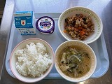 （写真）2023年11月13日の給食