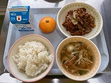 （写真）2023年11月17日の給食