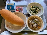 （写真）2023年11月29日の給食