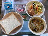 （写真）2023年12月21日の給食