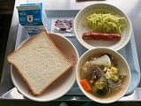 （写真）2024年2月6日の給食